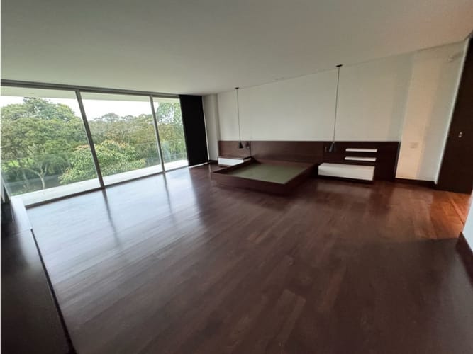 Casa de 5 alcobas en venta en Llano Grande, Rionegro, 670 m² · foto 20 de 23