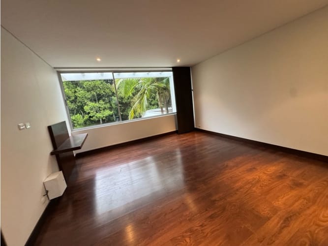 Casa de 5 alcobas en venta en Llano Grande, Rionegro, 670 m² · foto 21 de 23