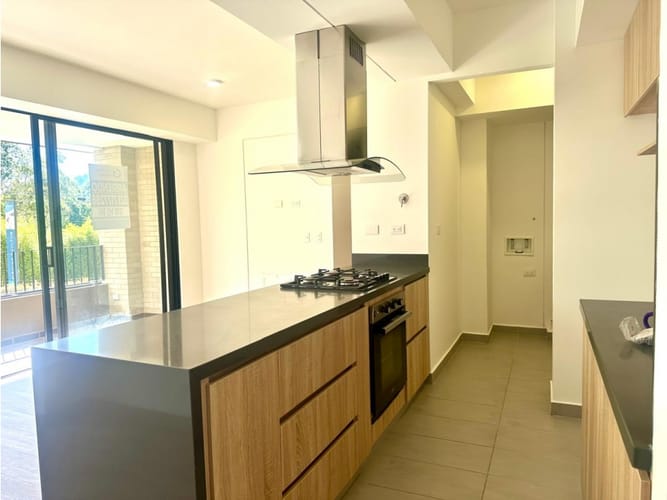 Apartamento de 3 alcobas en venta en El Carmen, El Retiro, 82 m² · foto 3 de 22