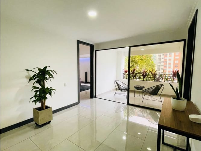 Apartamento de 5 alcobas en venta en El Poblado, Medellín, 262 m² · foto 9 de 20