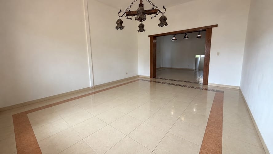 Casa de 5 alcobas en arriendo en San Fernando Viejo, Cali, 400 m² · foto 3 de 20