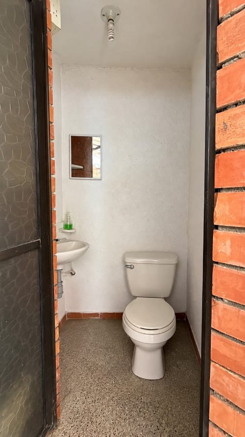 Casa de 5 alcobas en arriendo en San Fernando Viejo, Cali, 400 m² · foto 17 de 20