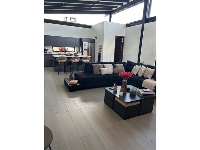 Casa de 2 alcobas en venta en Pantanillo, El Retiro, 224 m² · foto 3 de 19