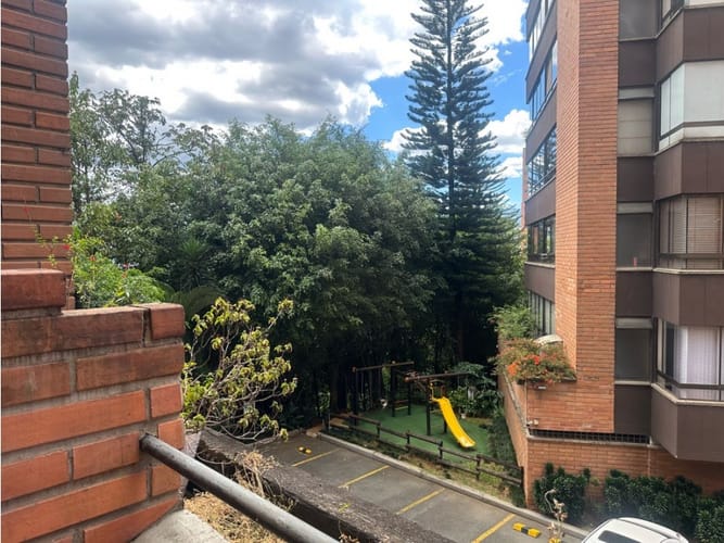 Apartamento de 3 alcobas en arriendo en El Poblado, Medellín, 175 m² · foto 24 de 24