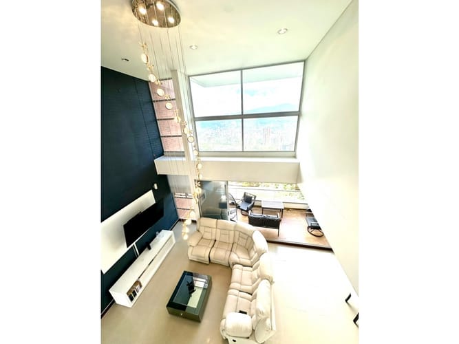 Apartamento de 3 alcobas en arriendo en Los Balsos, Medellín, 196 m² · foto 21 de 21