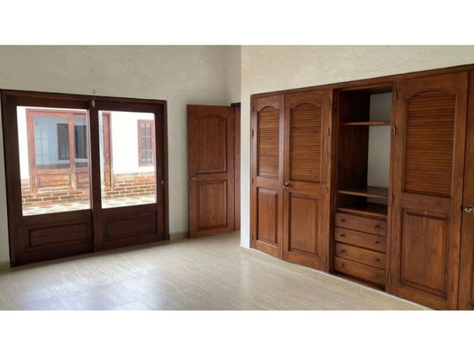 Casa de 5 alcobas en venta en El Retiro, 470 m² · foto 10 de 14