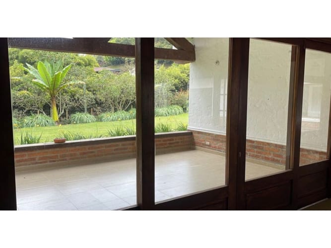 Casa de 5 alcobas en venta en El Retiro, 470 m² · foto 11 de 14