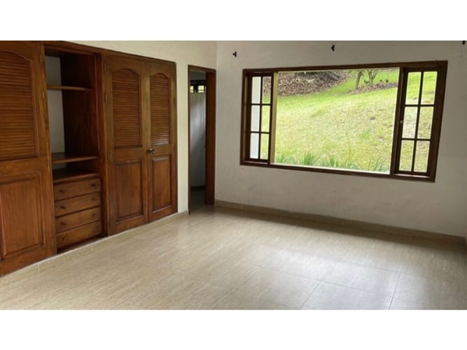 Casa de 5 alcobas en venta en El Retiro, 470 m² · foto 12 de 14