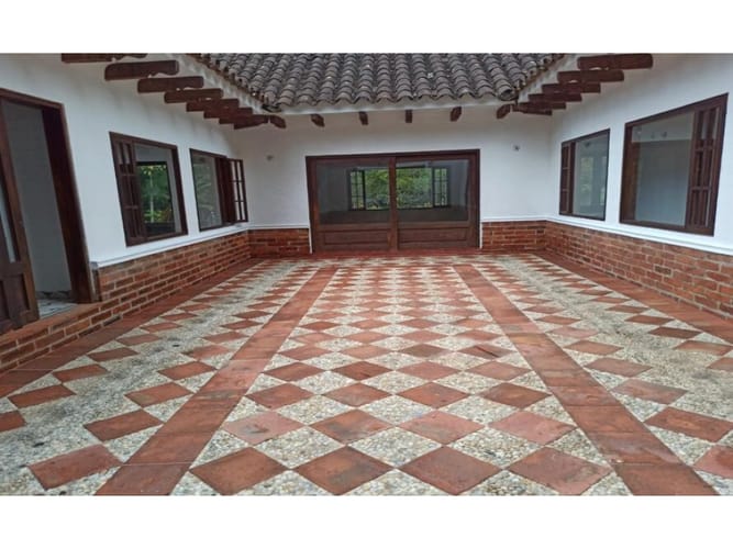 Casa de 5 alcobas en venta en El Retiro, 470 m² · foto 13 de 14