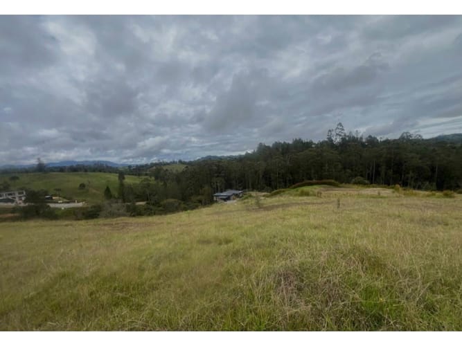 Lote en venta en Galicia, El Retiro, 2106 m² · foto 4 de 4