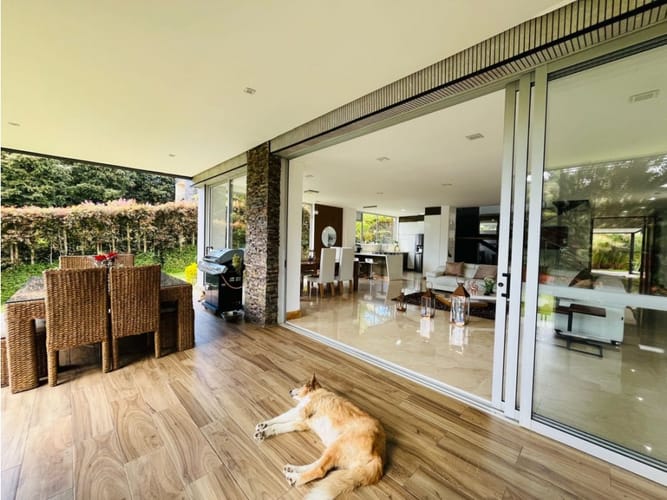 Casa de 4 alcobas en venta en Vía Las Palmas, Medellín, 450 m² · foto 6 de 24