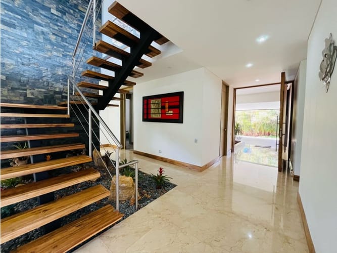 Casa de 4 alcobas en venta en Vía Las Palmas, Medellín, 450 m² · foto 10 de 24