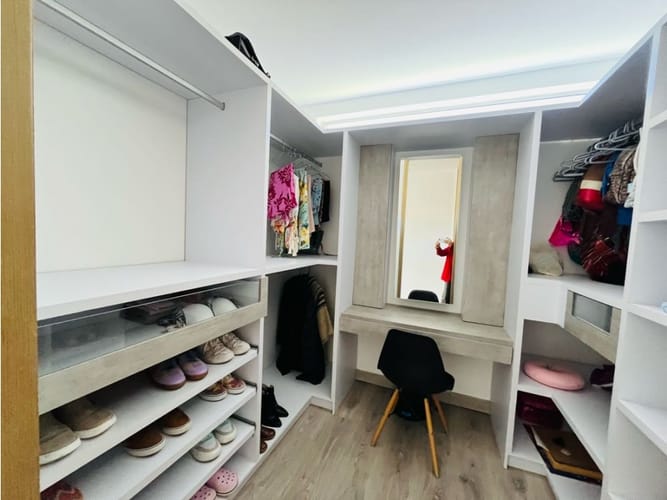 Casa de 4 alcobas en venta en Vía Las Palmas, Medellín, 450 m² · foto 18 de 24