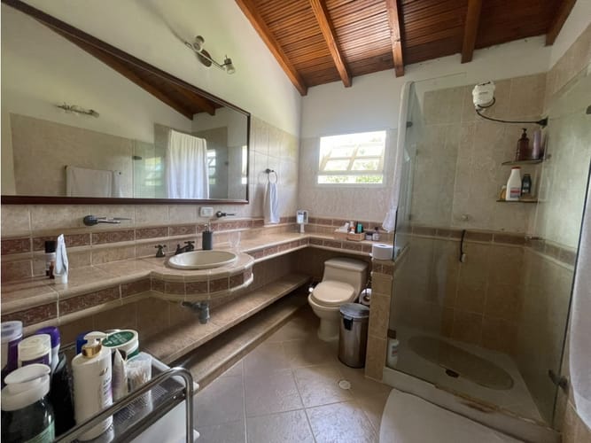 Casa de 4 alcobas en arriendo en So�Adora, Rionegro, 250 m² · foto 7 de 17