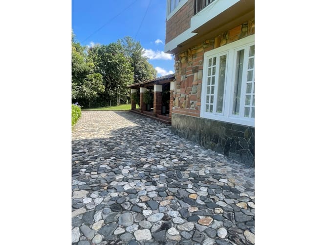 Casa de 4 alcobas en arriendo en So�Adora, Rionegro, 250 m² · foto 14 de 17
