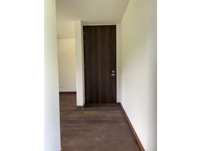 Apartamento de 2 alcobas en venta en Los Salados, El Retiro, 129 m² · foto 4 de 20