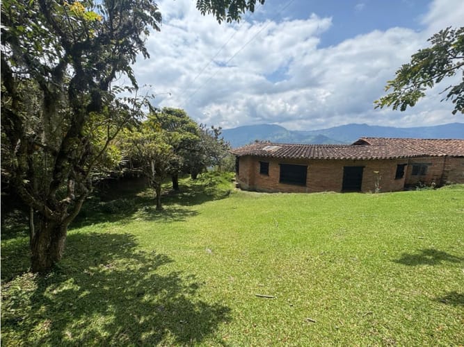 Finca en venta en Centro, Medellín, 400 m² · foto 12 de 12