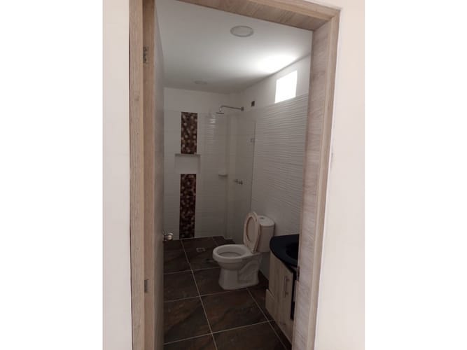 Casa de 5 alcobas en venta en La Ceja, 154 m² · foto 8 de 24