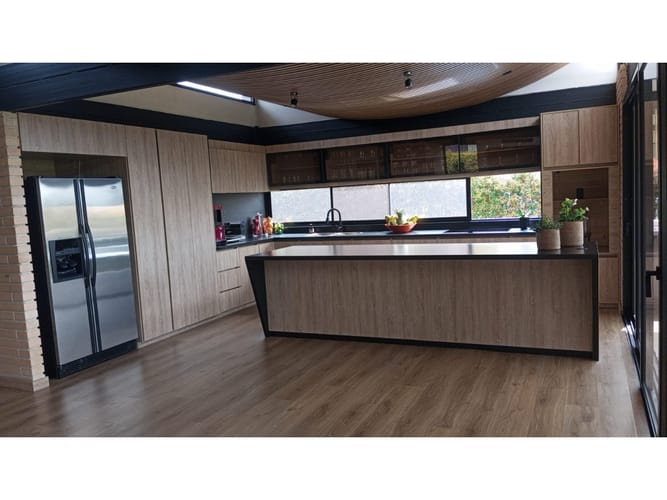 Casa de 4 alcobas en venta en Llano Grande, Rionegro, 300 m² · foto 8 de 24