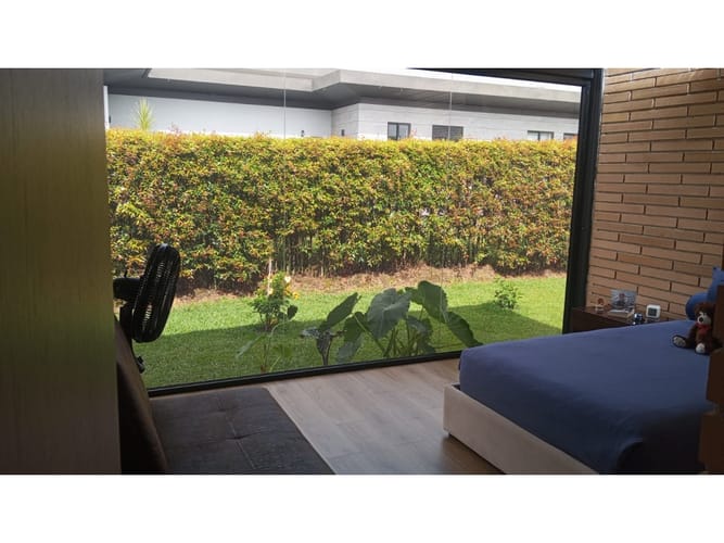Casa de 4 alcobas en venta en Llano Grande, Rionegro, 300 m² · foto 17 de 24