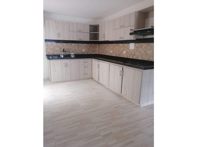 Casa de 5 alcobas en venta en La Ceja, 154 m² · foto 23 de 24