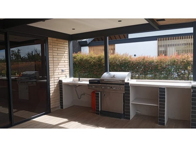 Casa de 4 alcobas en venta en Llano Grande, Rionegro, 300 m² · foto 22 de 24