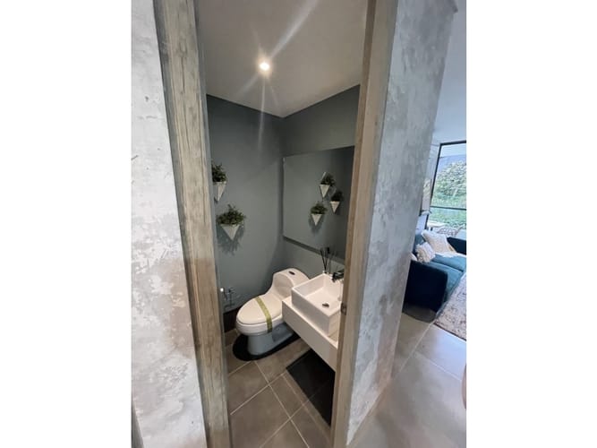 Apartamento de 2 alcobas en venta en El Poblado, Medellín, 89 m² · foto 13 de 22