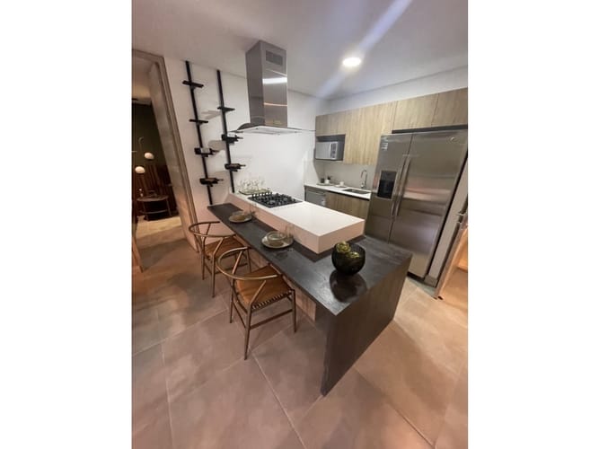 Apartamento de 2 alcobas en venta en El Poblado, Medellín, 89 m² · foto 17 de 22