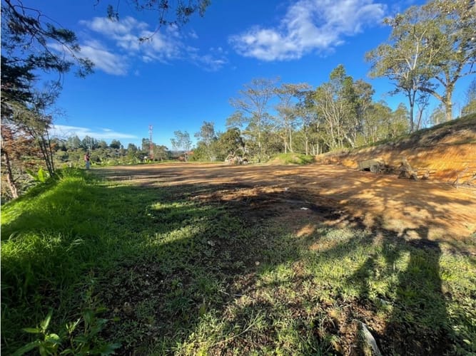 Lote en venta en Don Diego, El Retiro, 3200 m² · foto 2 de 8