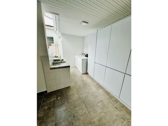 Casa de 4 alcobas en arriendo en Montessori, Envigado, 450 m² · foto 15 de 19