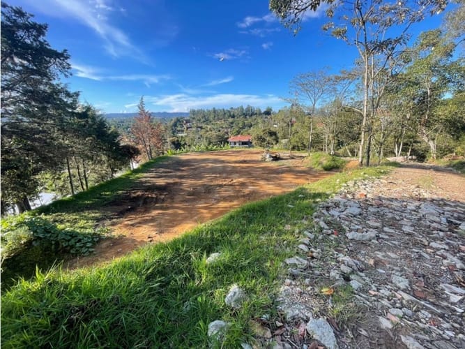 Lote en venta en Don Diego, El Retiro, 3200 m² · foto 5 de 8