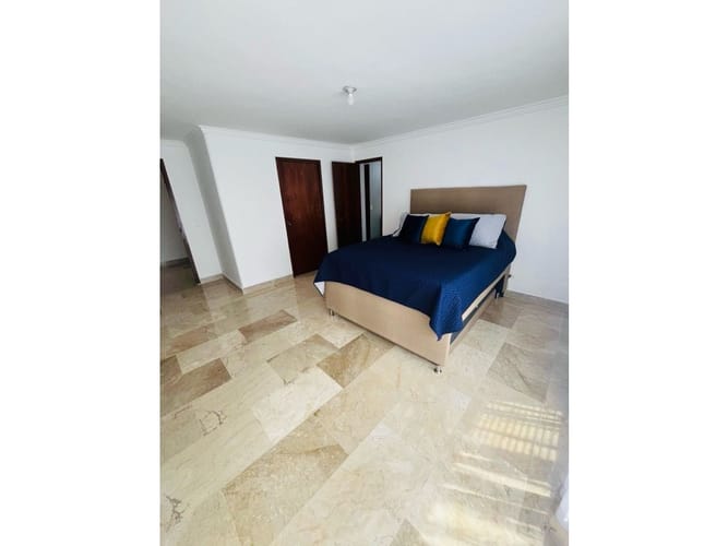 Casa de 4 alcobas en arriendo en Montessori, Envigado, 450 m² · foto 18 de 19