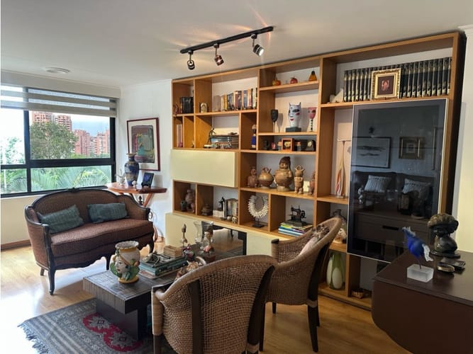 Apartamento de 3 alcobas en venta en El Poblado, Pasto, 134 m² · foto 3 de 24