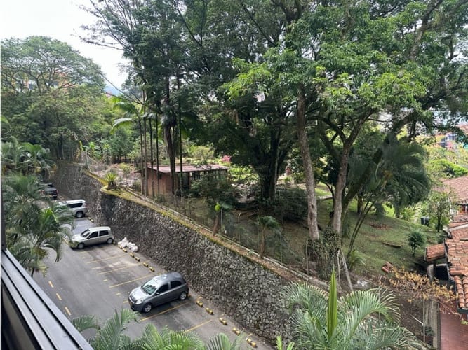Apartamento de 3 alcobas en venta en El Poblado, Pasto, 134 m² · foto 5 de 24