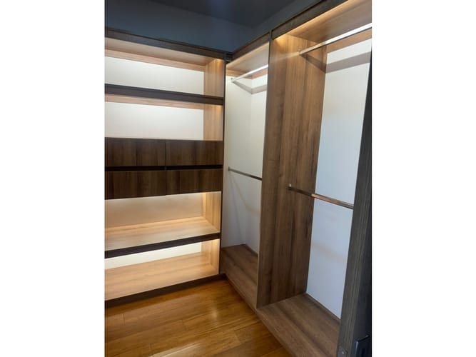 Apartamento de 3 alcobas en venta en El Poblado, Medellín, 200 m² · foto 10 de 24