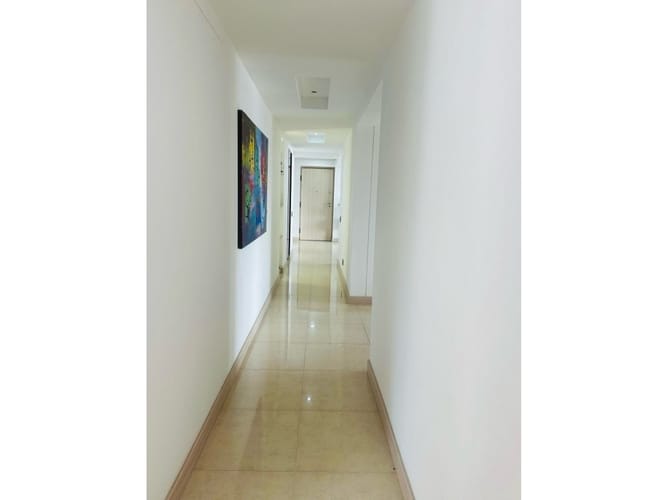 Apartamento de 4 alcobas en arriendo en El Poblado, Medellín, 180 m² · foto 8 de 19