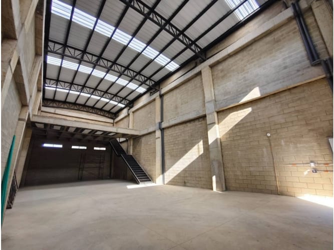 Bodega en arriendo en El Carmen De Viboral, El Carmen de Viboral, 276 m² · foto 8 de 9