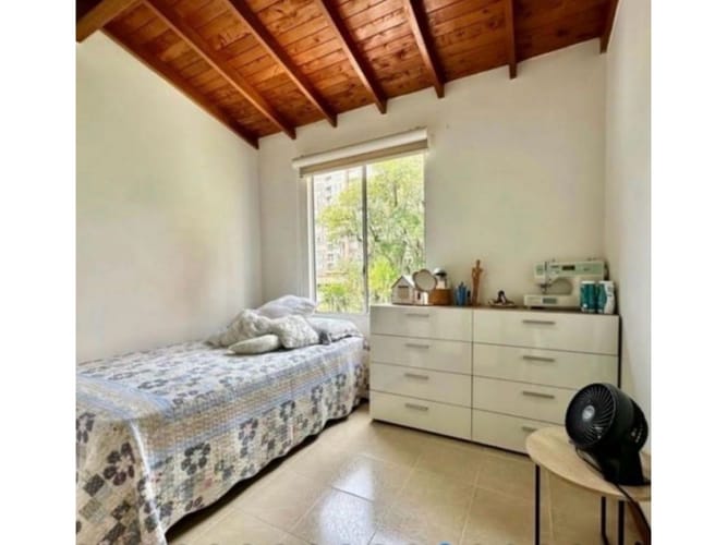 Casa de 3 alcobas en venta en Cañaverales, Itagüí, 139 m² · foto 7 de 21