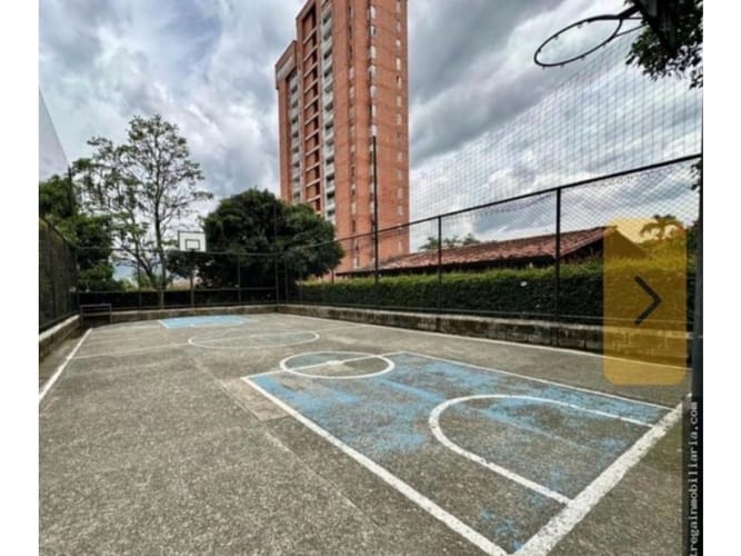 Casa de 3 alcobas en venta en Cañaverales, Itagüí, 139 m² · foto 21 de 21