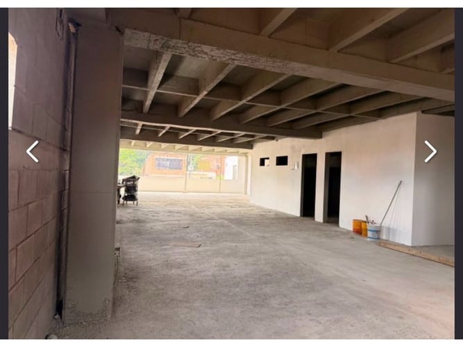 Bodega en arriendo en Bombona No.1, Medellín, 200 m² · foto 5 de 6