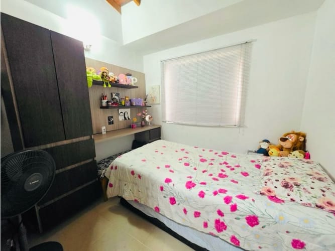 Apartamento de 3 alcobas en venta en El Velodromo, Envigado, 84 m² · foto 9 de 12