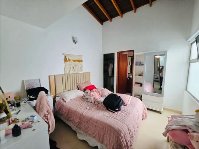 Apartamento de 3 alcobas en venta en El Velodromo, Envigado, 84 m² · foto 11 de 12