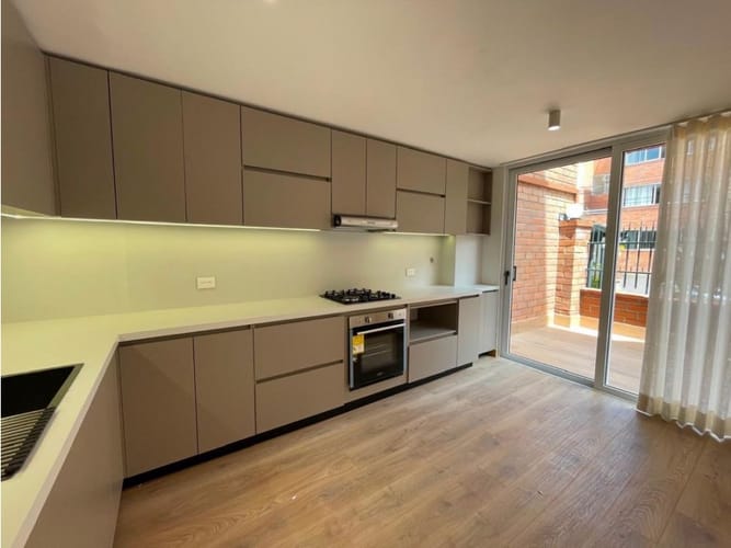 Apartamento de 3 alcobas en venta en Laureles, Floridablanca, 155 m² · foto 8 de 24