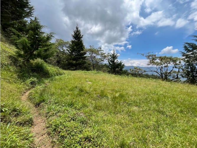 Lote en venta en Santa Catalina, Envigado, 3123 m² · foto 4 de 7