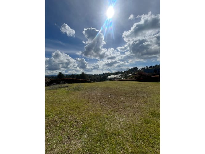 Lote en venta en Pantanillo, Medellín, 1032 m² · foto 4 de 4