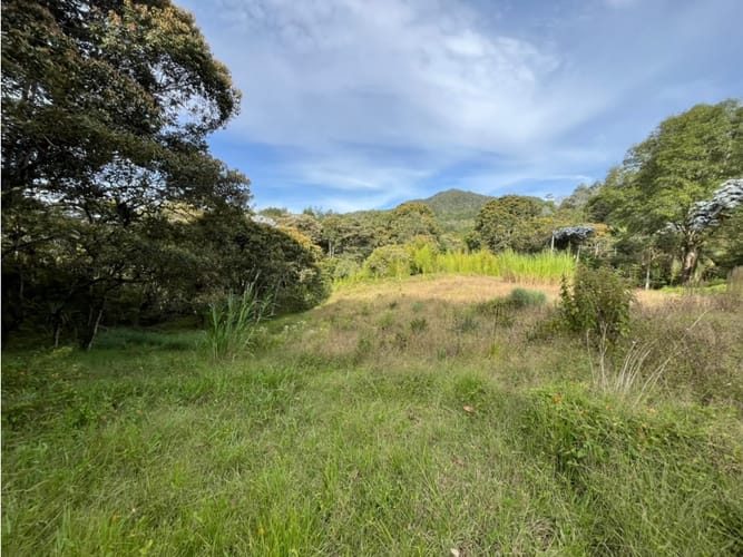 Lote en venta en Don Diego, El Retiro, 7226 m² · foto 2 de 6