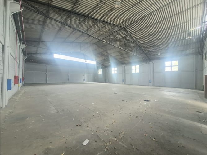Bodega en arriendo en Barro Blanco, Rionegro, 1167 m² · foto 6 de 24
