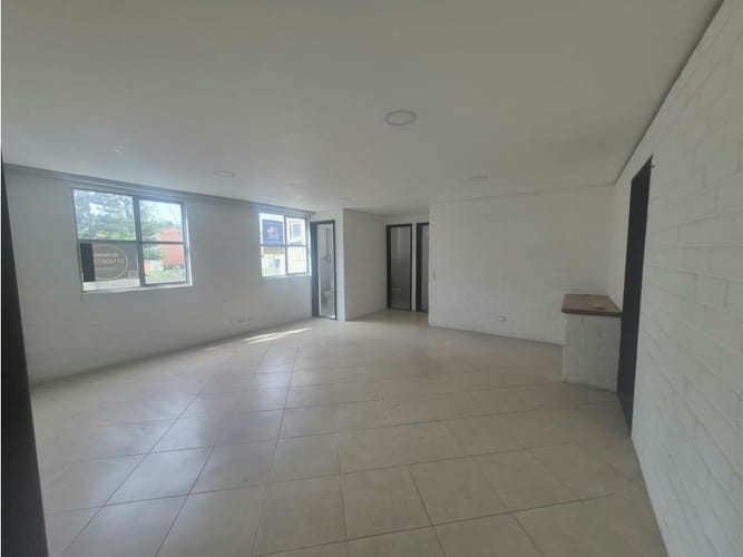 Bodega en arriendo en Barro Blanco, Rionegro, 1167 m² · foto 20 de 24