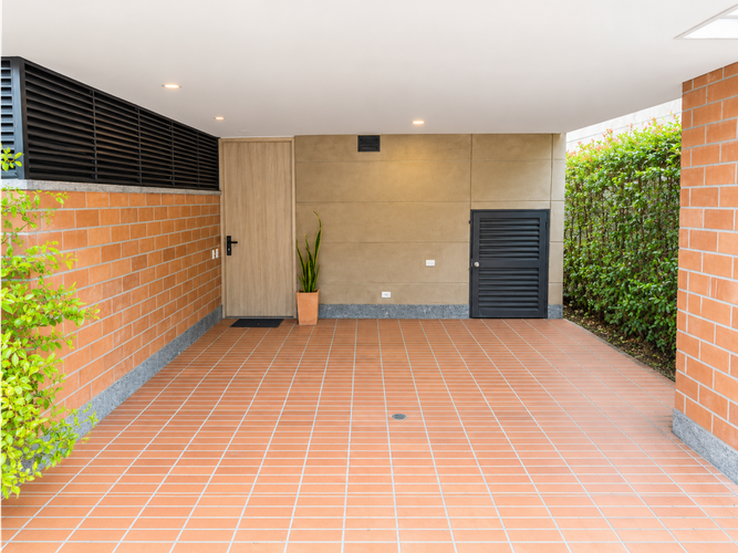 Casa de 3 alcobas en arriendo en Santa Elena, El Retiro, 140 m² · foto 2 de 24