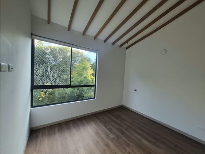 Casa de 3 alcobas en arriendo en Santa Elena, El Retiro, 140 m² · foto 17 de 24